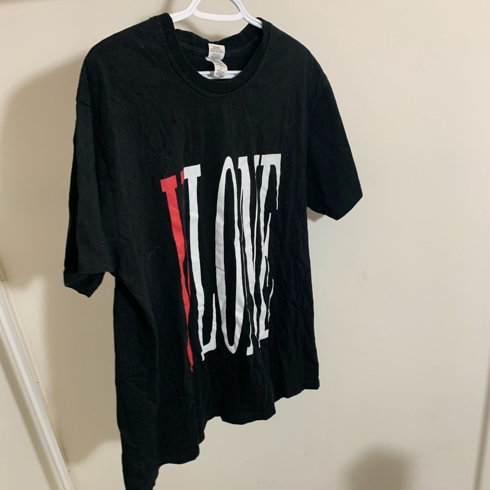 VLONE logo tee